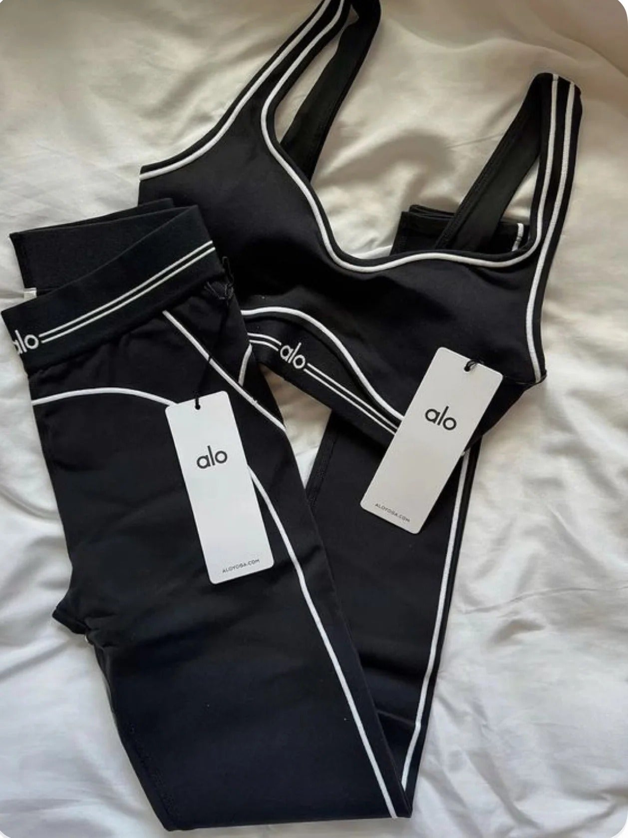 Black & White Contrast Set